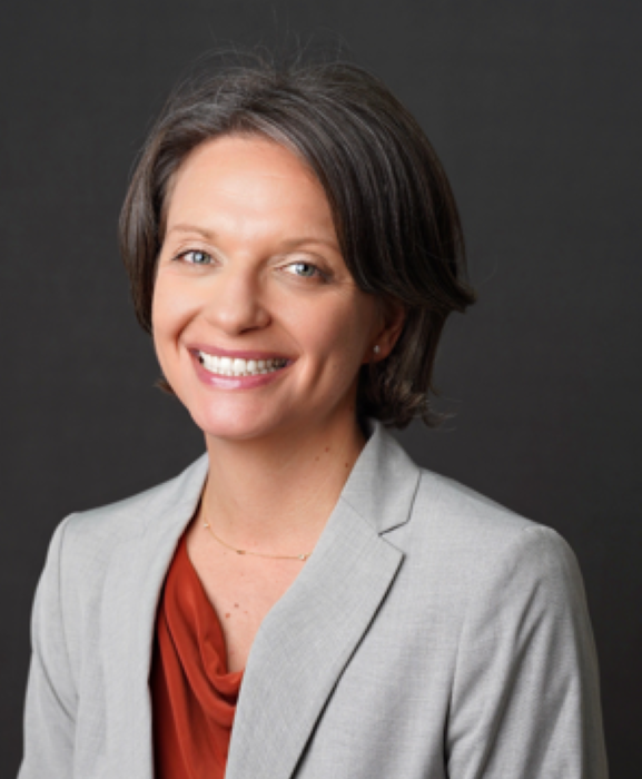 Amy Wolfe Headshot 2025